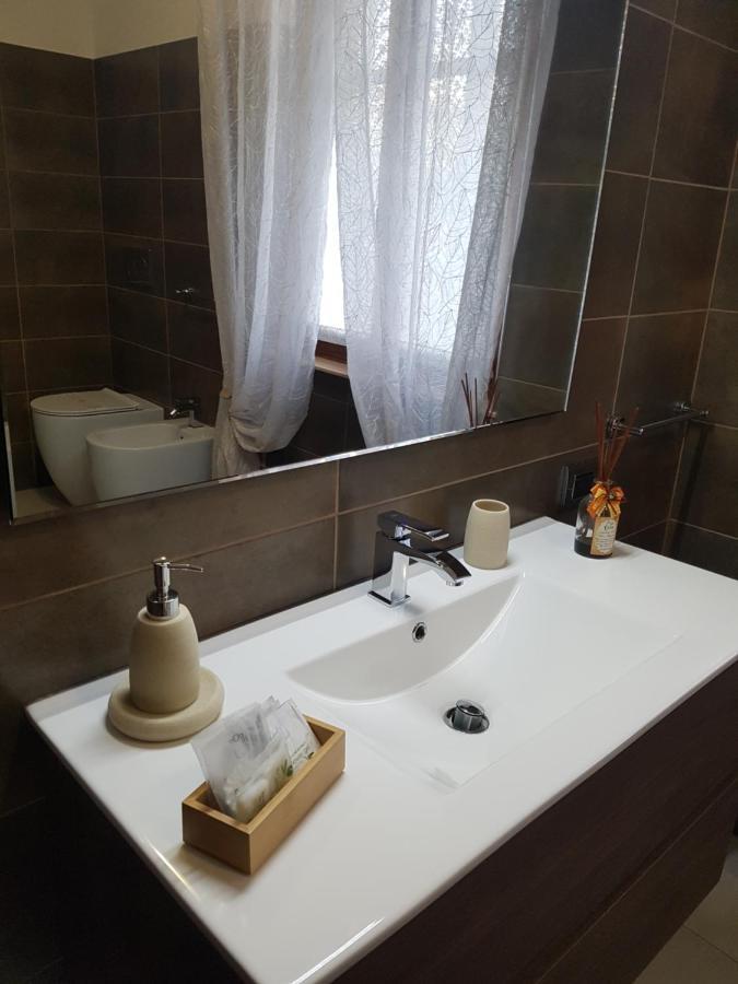 B&B Villa Mirella Casnate Con Bernate Экстерьер фото