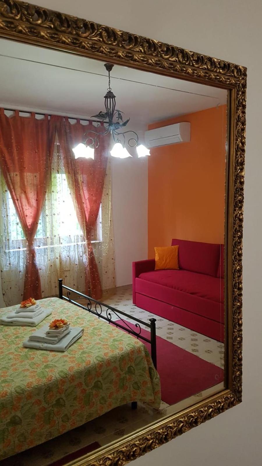 B&B Villa Mirella Casnate Con Bernate Экстерьер фото